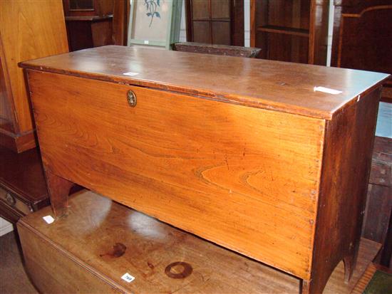 Elm coffer